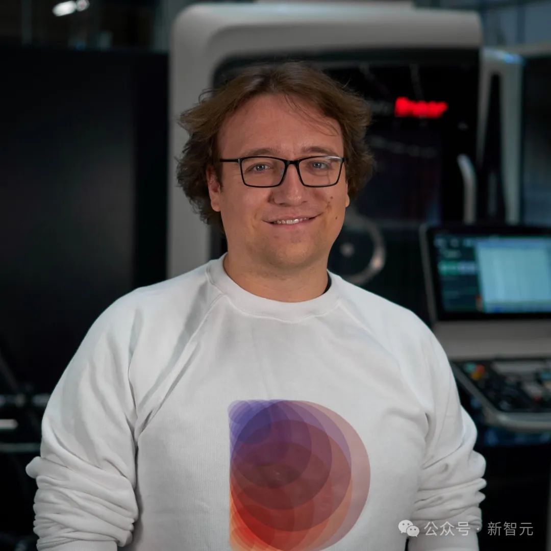 Daedalus: Ein Ex-Mitarbeiter von OpenAI baut autonome Fabriken in Karlsruhe