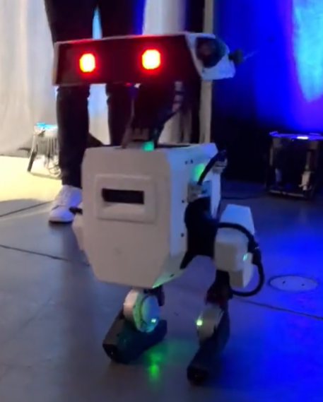 机器人瓦力来了！迪士尼亮出新机器人，用RL学习走路，还能进行社交互动